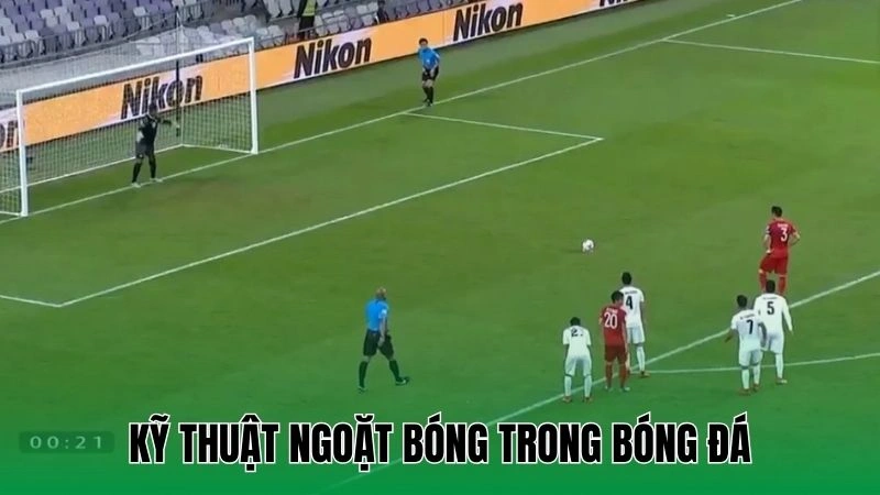 Kỹ Thuật Lừa Bóng Qua Hậu Vệ Khéo Léo Ghi Bàn Thắng 3 Kỹ thuật ngoặt bóng trong bóng đá